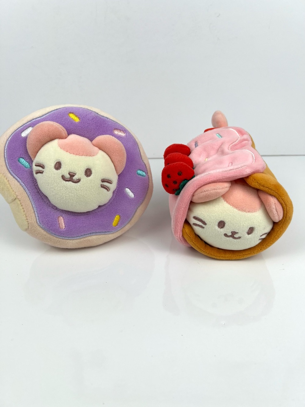 Anirollz Kittiroll Donut and Kittiroll Strawberry Rollcake Plush Squishys Lot